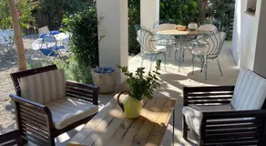 Lavender farm house - Image 5