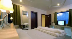 Hotel Tulsi Exotic - Image 1