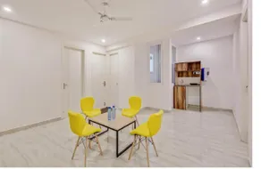 NUAB House - Near Fortis, MAX, MEDANTA, Paras Hospitals and HUDA Metro - Image 4