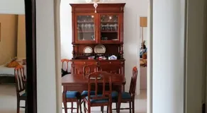 Laura's house - Image 5
