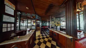 Adriatico Arms Hotel - Image 2