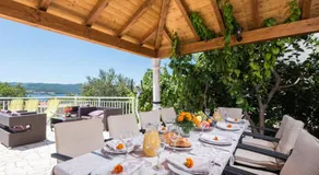 Holiday Villa Perna - Image 3