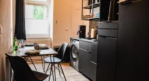 Stilvolles Business-Apartment Chemnitz Süd - Schreibtisch - Waschmaschine - 3 Personen - WIFI - Nähe Uni - Image 3