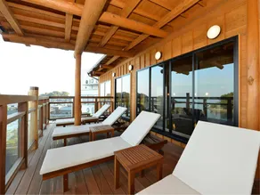Toyo Tsukumo Bay Hotel - Image 4