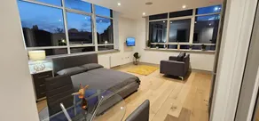 Studio Flat in Tottenham - Image 2