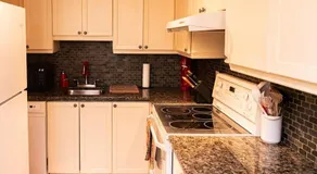 Prime spot condo 1100 sq2 private elevator! - Image 5