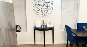 Lavish Luxe 2BD-1BA apartment in Federal Hill - Image 5