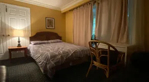 Quiet and Comfortable Homestay - Image 4