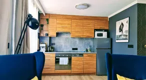 Complex - Image 3
