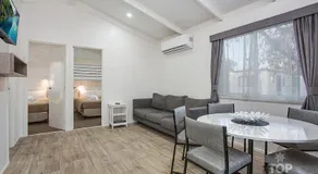 Horsham Riverside Caravan Park - Image 2
