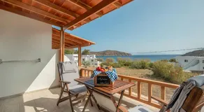 Galazio Suites, Serifos - Image 4
