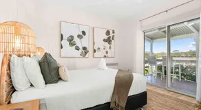 Husky Beach House by Experience Jervis Bay - Image 2