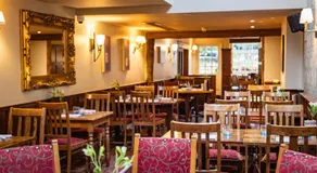 The Red Lion Hotel - Image 3