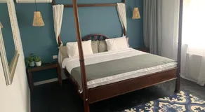 Relaxing entire house with garden - Image 2