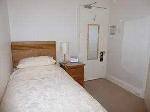 Alamah Guest House - Image 4