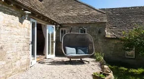 Idyllic Barn - Cotswold Hideaway Stunning Village - Image 4