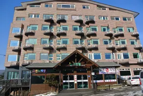 Phoenix Greentel Motel - Image 4