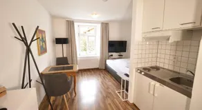 Astoria Apartments - Image 4