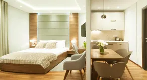NV Luxury Suites & Spa - Image 2