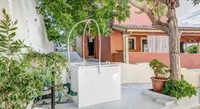 Old Well Apartments - Image 5