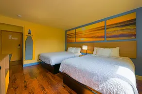 Coastal Inn by OYO Lincoln City - Oregon Coast Hwy - Image 2