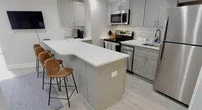 Darling Apartment in Capitol Hill - TWO min to Metro - Image 3