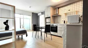 Mazi Apartments Suite - Image 3