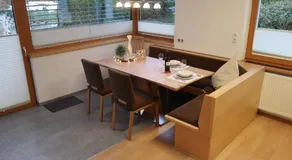 Apart 83 - Image 5