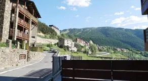 AC Apartaments Cabirol Incles - Image 3
