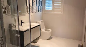 Luxury 3 BR House Near EMP - Image 2