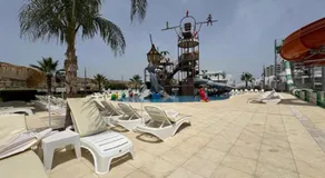 Caesar Blue Seaside Luxury Apartments - Image 5