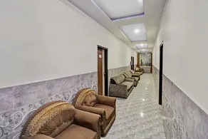 Hotel O Plus One Hotel Residency - Image 4