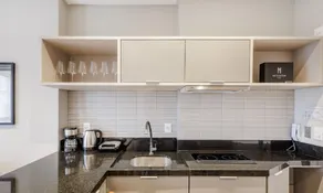 Apartamento sofisticado com vista mar MHF1305 - Image 3