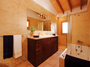 Villa in Mallorca with Private Pool - Image 2