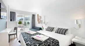 Mar Hotels Playa de Muro Suites - Image 2