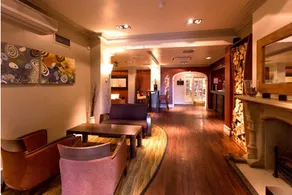 Gainsborough House Hotel - Image 2