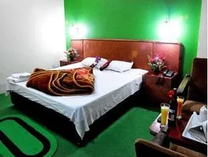 Kapoor Resorts - Image 2