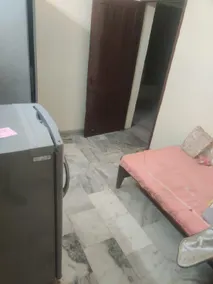 Owner free and 2 bhk flat no restrictions - Image 3