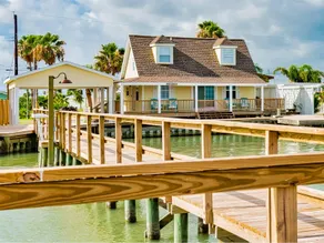 Bay Cottage - Image 4