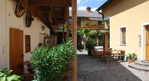 Weingut Jakob`s Ruhezeit - Image 5