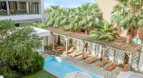 Weekend House - Image 3