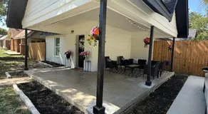 Spacious 3 bedroom 2 bath home in Downtown - Image 3
