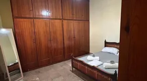Marble and Wood Retreat - Image 2