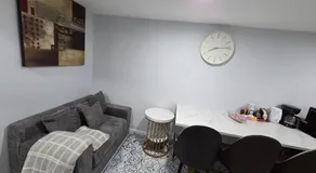 Private Executive Suite - Image 5