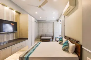 Studio Apartment 2 - Stay with Manica - Image 2