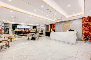 Dancenter Bangkok Travellers Hotel - Image 2