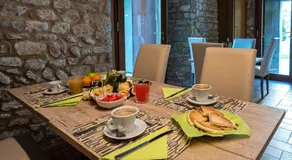Borgo dei Sassi di Roccamalatina - Room and Breakfast - Image 4