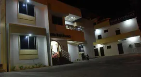 Hotel Raja Palace - Image 3