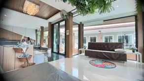 Bee Orchid Pool Villa - Image 3