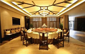 Chishui Yangtze Peninsula Hotel - Image 5